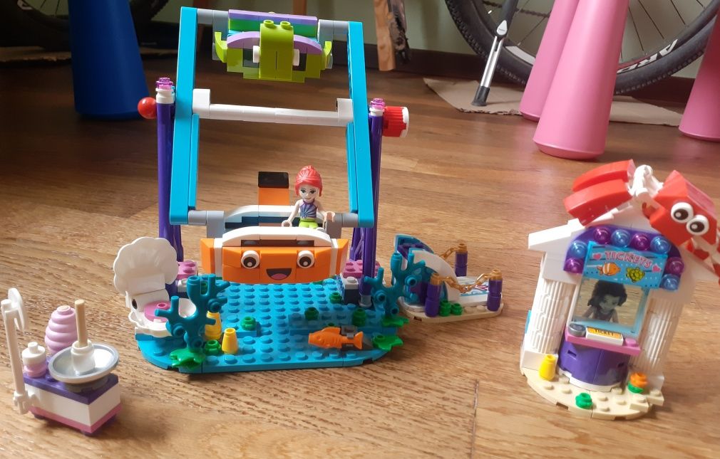 Конструктор Lego friends 41337 подводная карусель