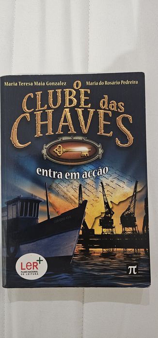 Livro clube das chaves