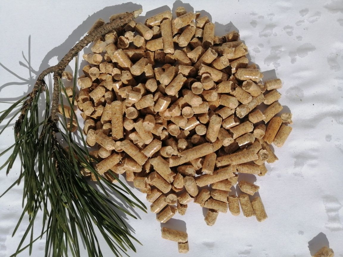 Pellet Igła A1 6mm sosnowy certyfikowany.  Pelet.