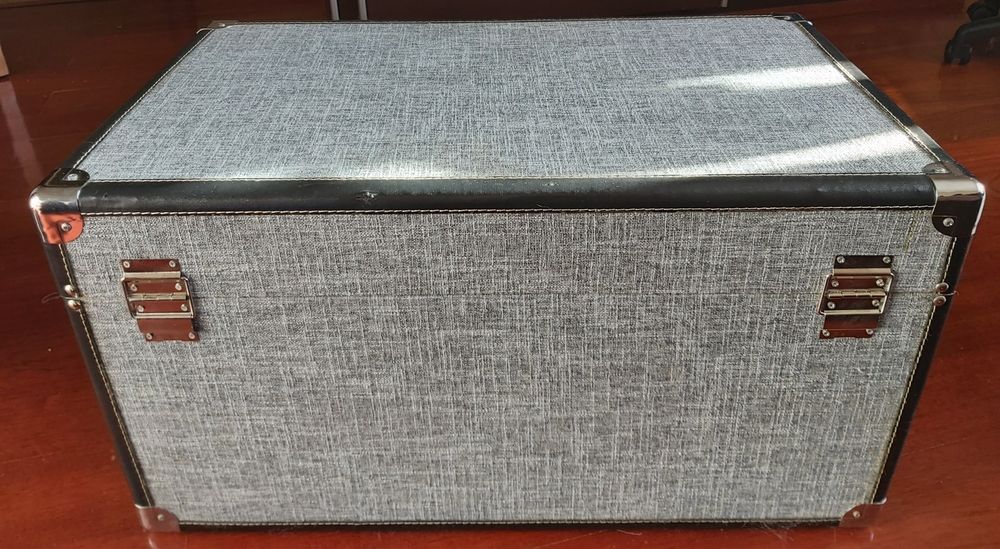 Caixa/ Baú Loja do Gato Preto