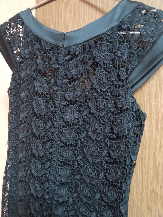 Платье гипюровое,44 размер