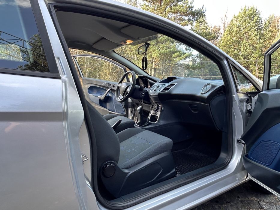 Форд Фієста в чудовому стані