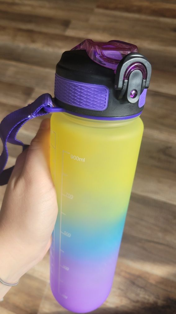 Bidon przypominający o piciu wody fitness siłownia 1000ml