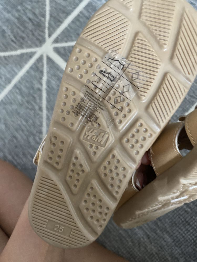 Sandałki h&m nowe