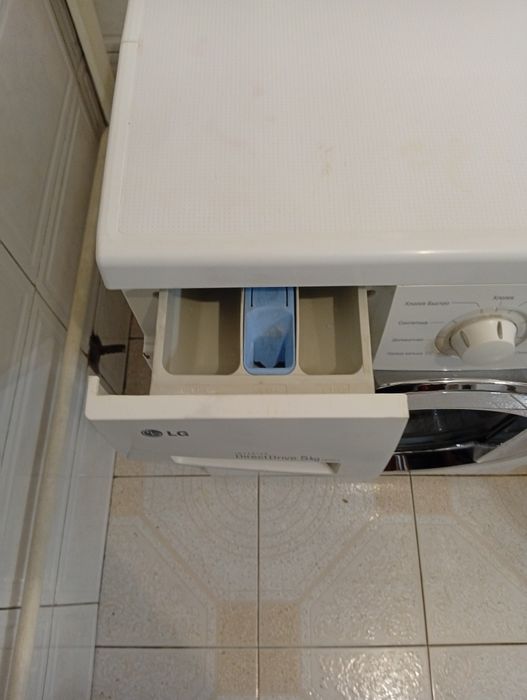 Пральна / стиральная машинка LG 5кг прямой привод.