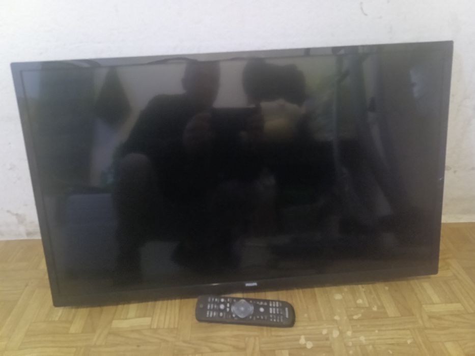 Telewizor Philips 32PHT4503