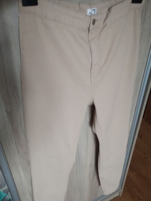 Spodnie jeansowe damskie z wysokim stanem r 44 Sinsay