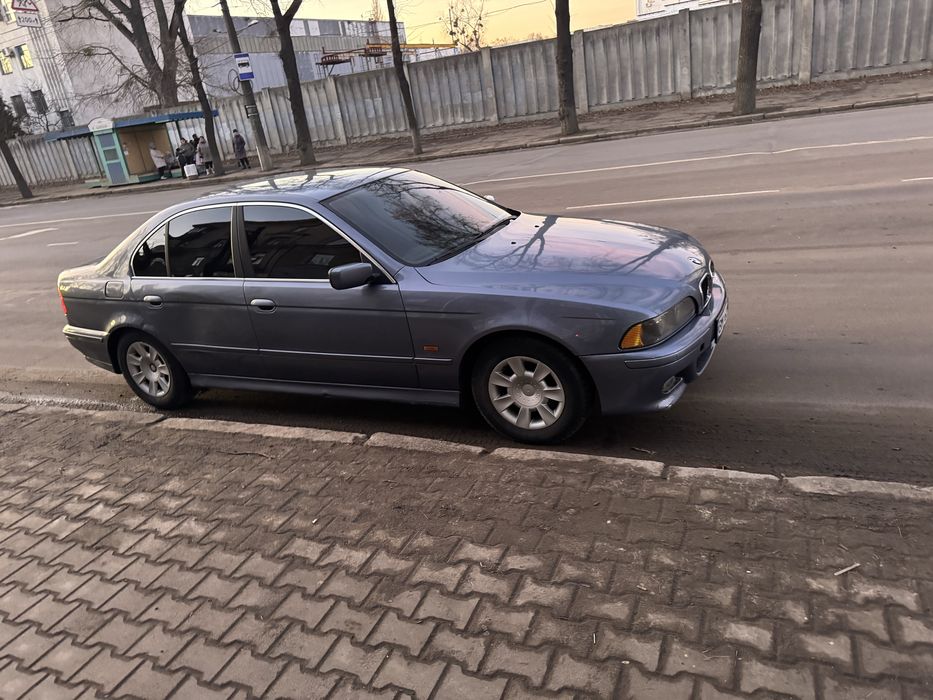 Бмв 520 е39 2001 р 2 л газ бензин
