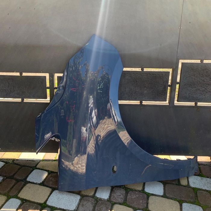 Розборка крило Mercedes Benz w447 Vito v class праве ліве