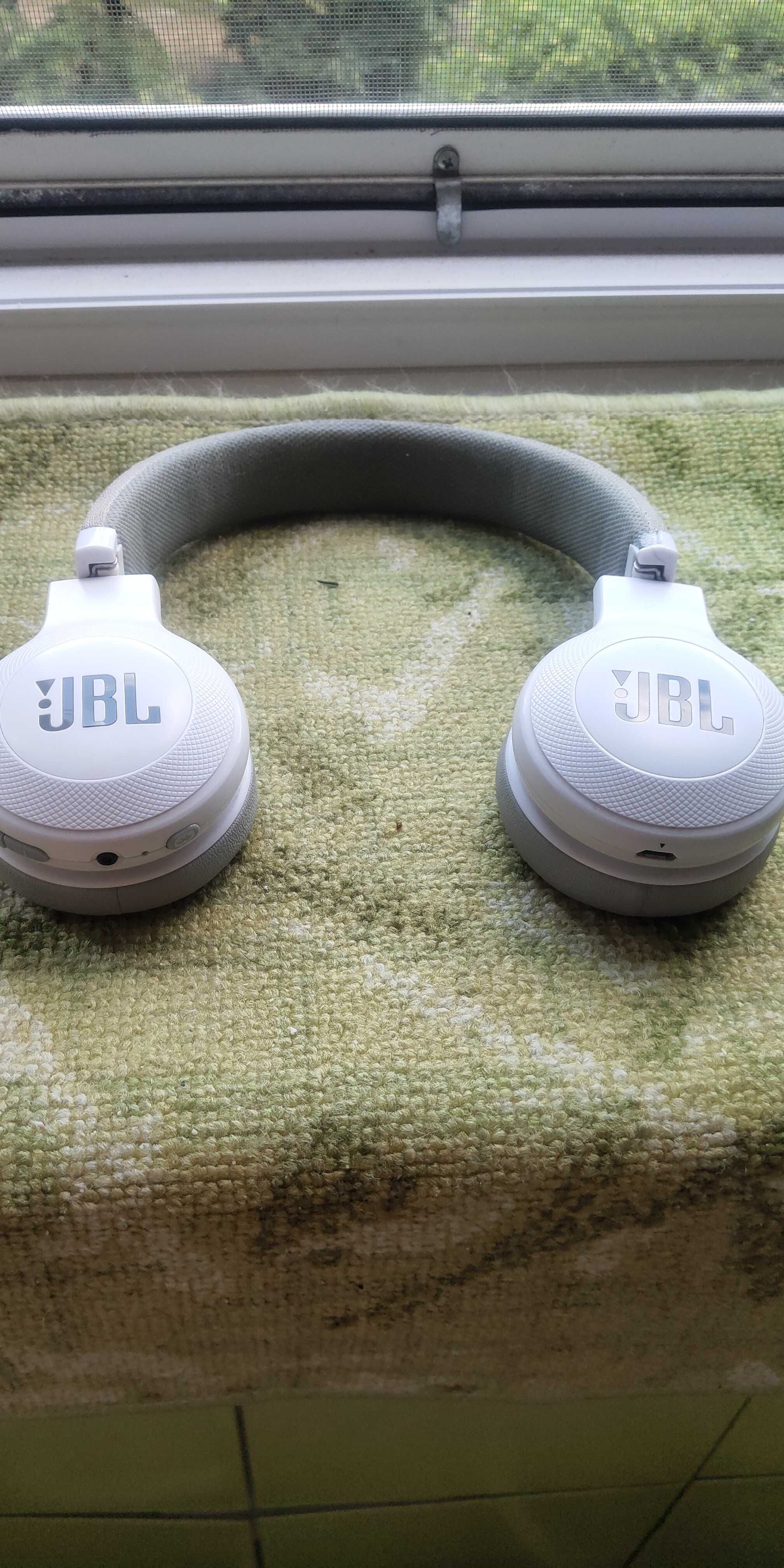 Наушники JBL E 45BT Белые