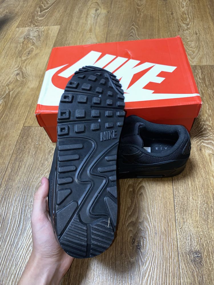 РАСПРОДАЖА! Оригинальные Кроссовки Nike Air Max 90 Balck (CN8490-003)