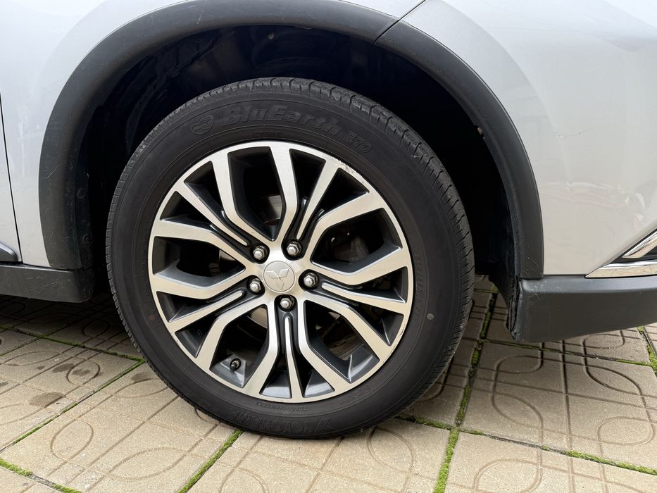 Продам Mitsubishi Outlander