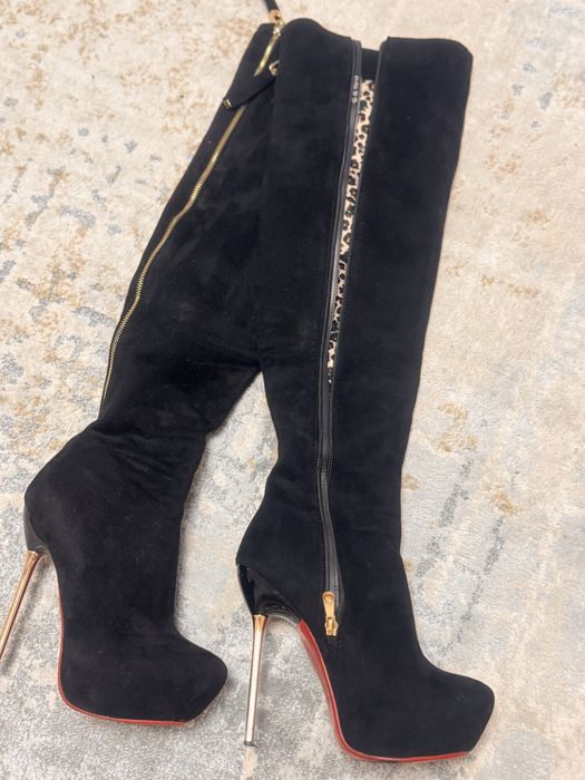 Ботфориди (одягнені пару разів )