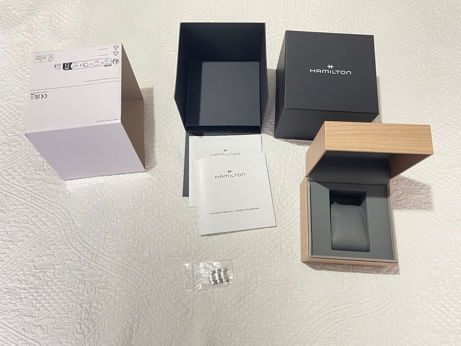 Caixa do Hamilton relogio.