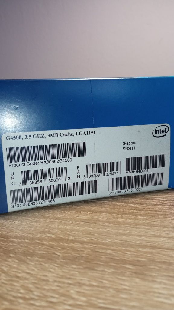 Procesor Intel Pentium G4500, 3.5GHz, 3 MB, BOX (BX80662G4500)