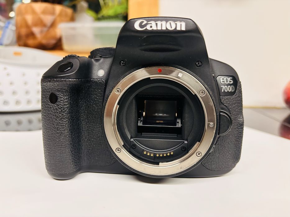CANON EOS 700D (corpo)