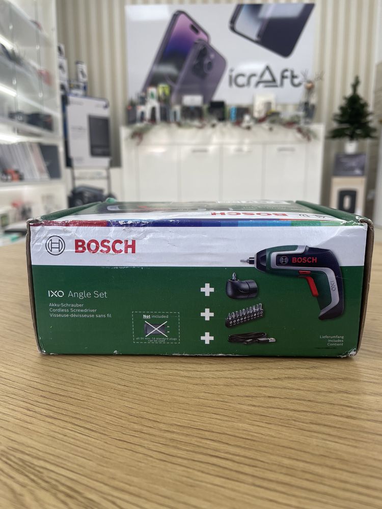 Акумуляторний шуруповерт Bosch IXO 7 Angle Set (06039E0003)