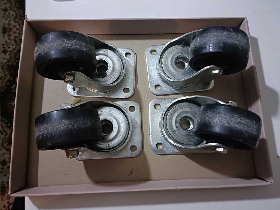 4 szt. Wytrzymałe Kółka Obrotowe