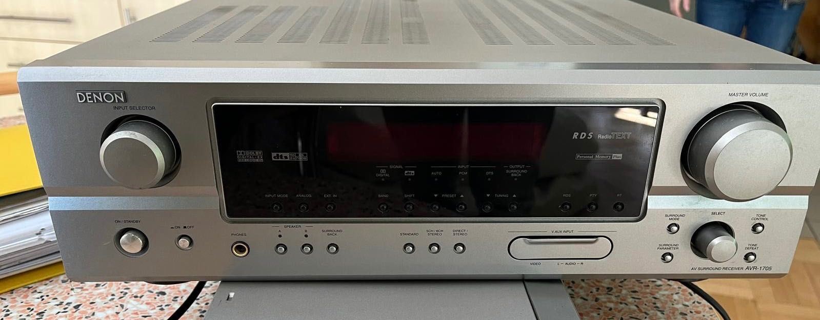 Amplituner Denon AVR 1705