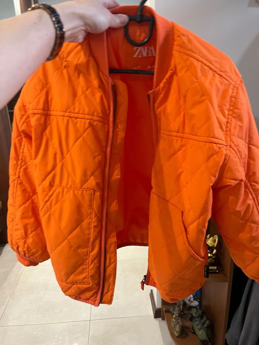 Бомбер Zara, весна