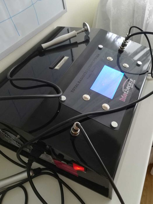 Máquina de Radiofrequência de rosto e corpo