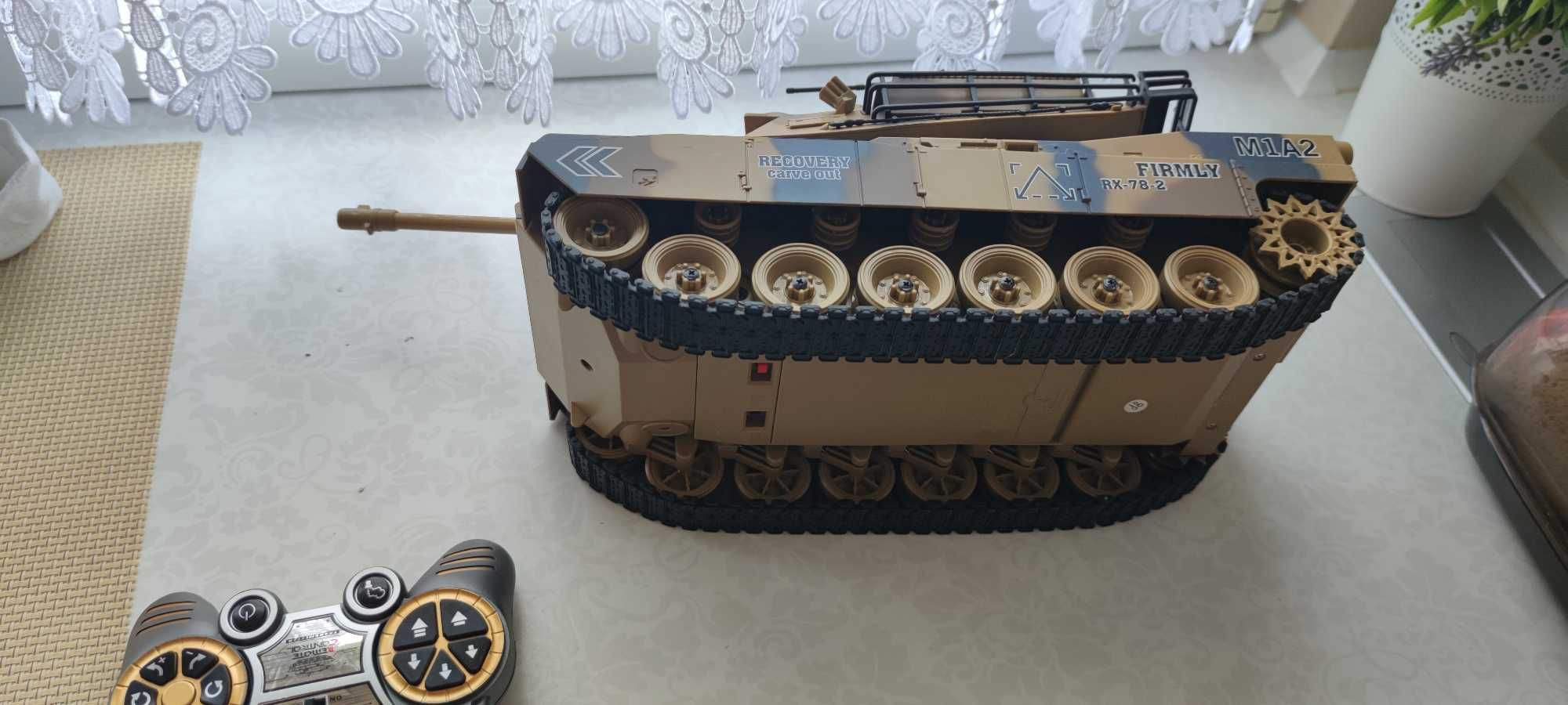 1:18 2.4G amerykański M1A2 wojskowy czołg Model RC 18 kanałowy