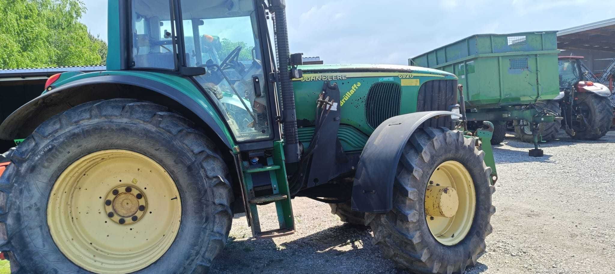 Ciągnik rolniczy JOHN DEERE 6920