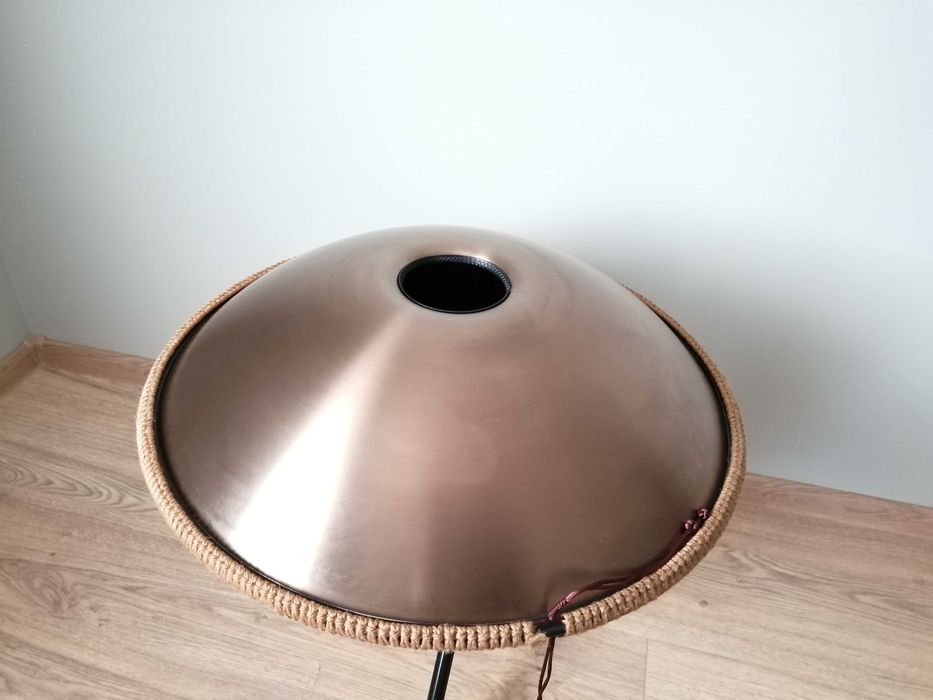 Handpan hangdrum 9-tonowy 22" z pokrowcem i statywem