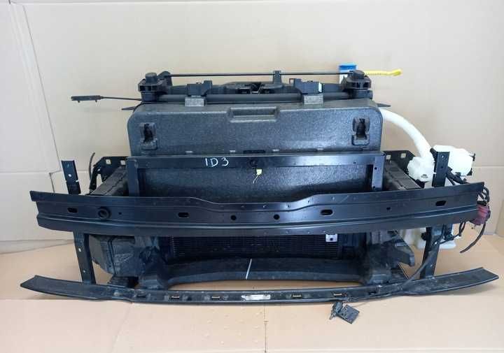 VW ID3 Передня панель,телевізор