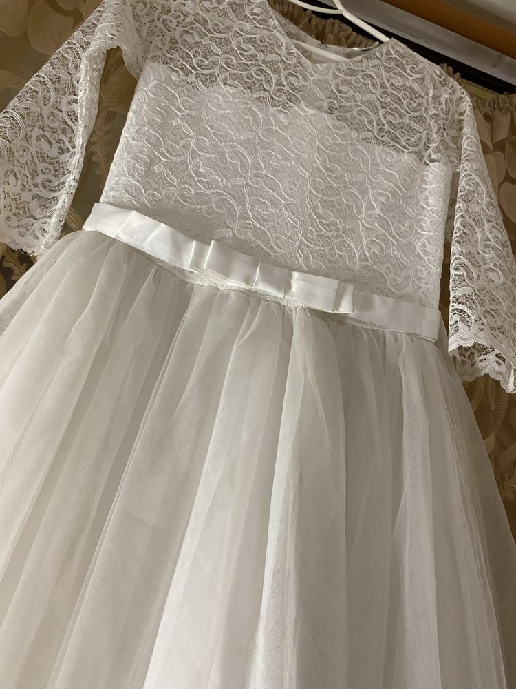 Свадебное платье ( праздничное платье)