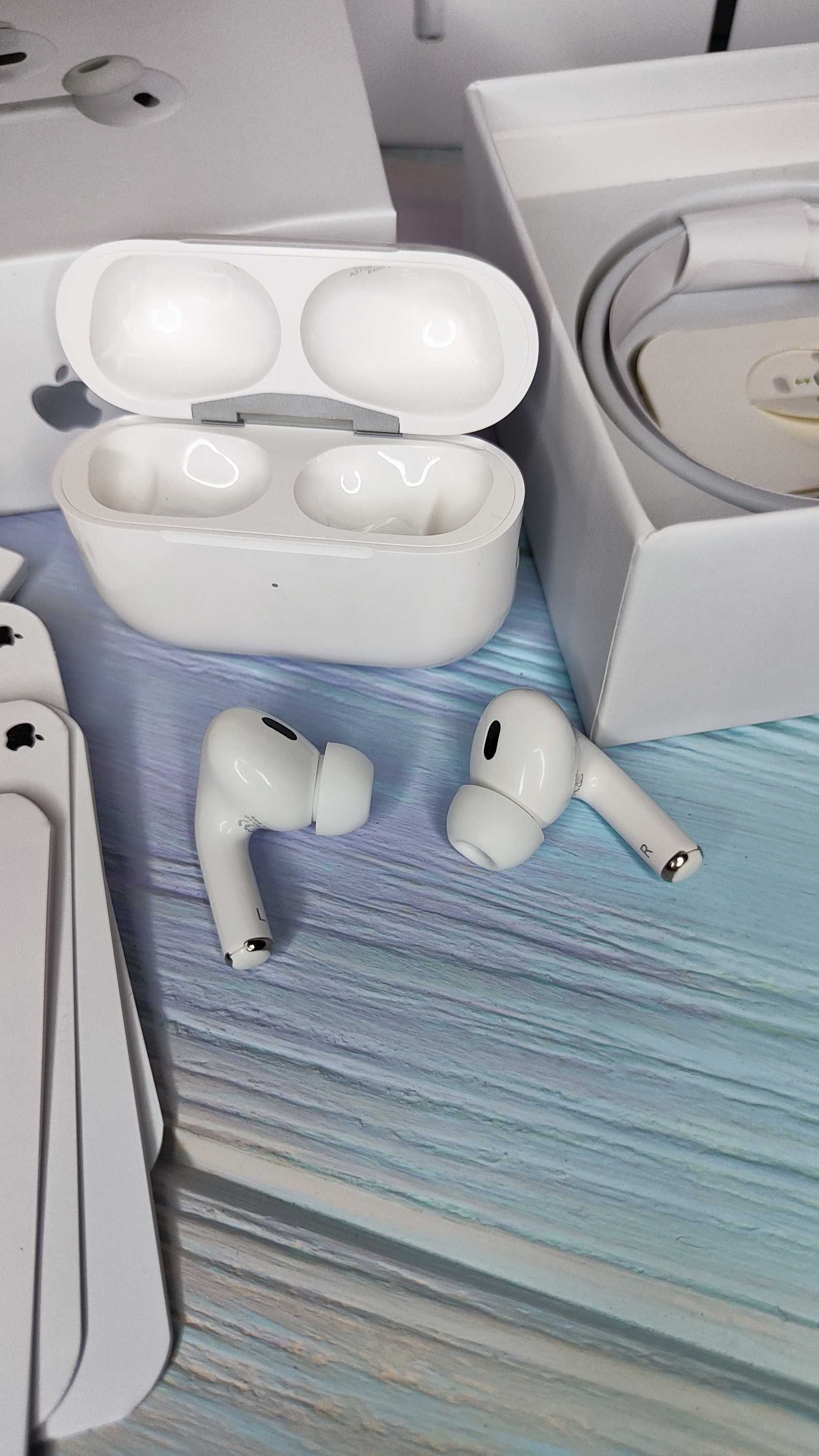 Бездротові блютуз навушники AirPods Pro 2