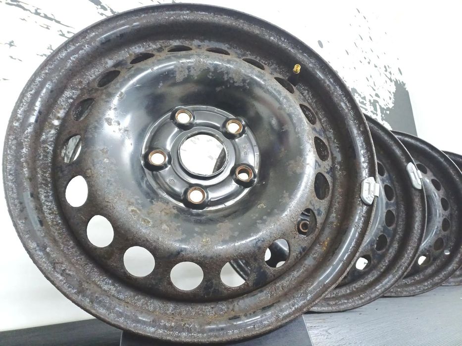 felgi stalowe 15 5x112 volkswagen golf V VI caddy jetta touran S556