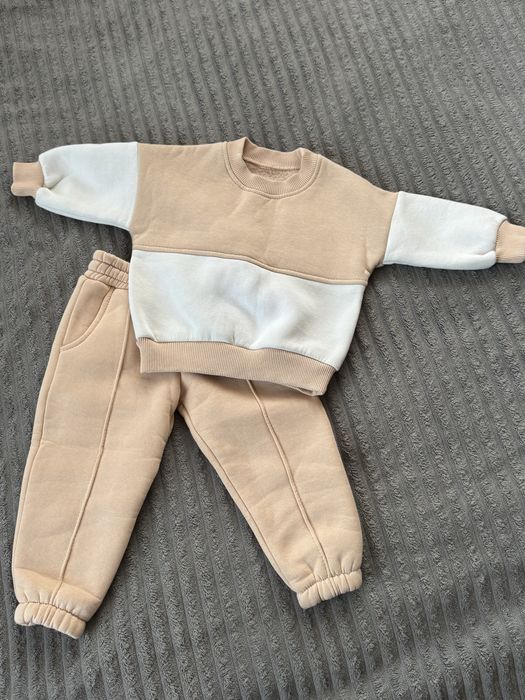 Дитячий костюм на флісі 80-86 розмір