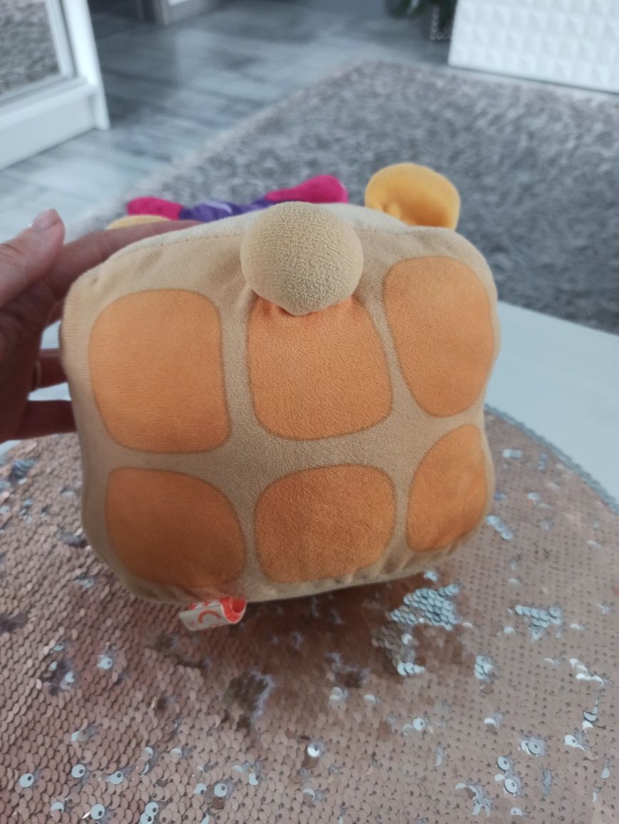 Num noms kwadratowy gofr pluszak