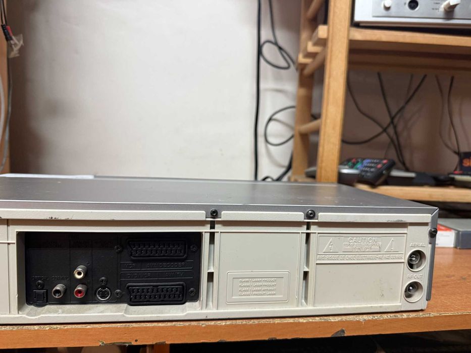 Magnetowid VHS Philips DVP620VR  VHS/DVD Combo hi-fi stereo