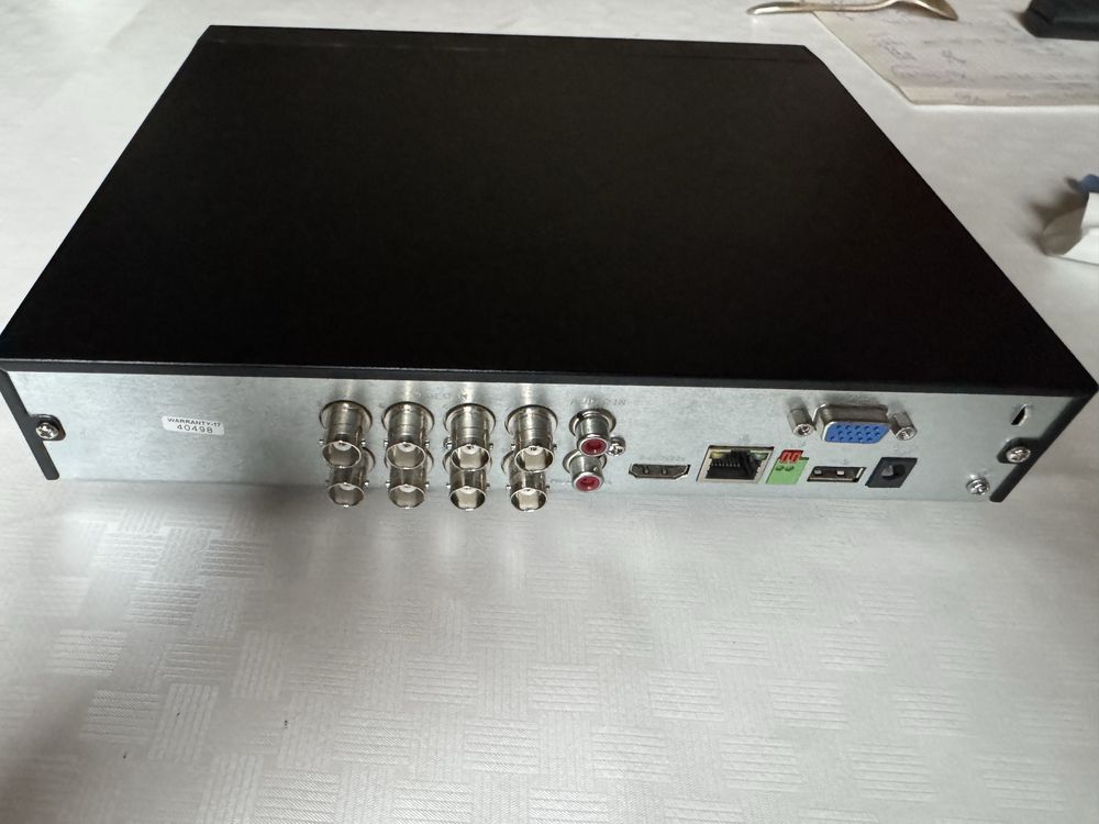 Rejestrator do kamer BCS-XVR0801 nowy