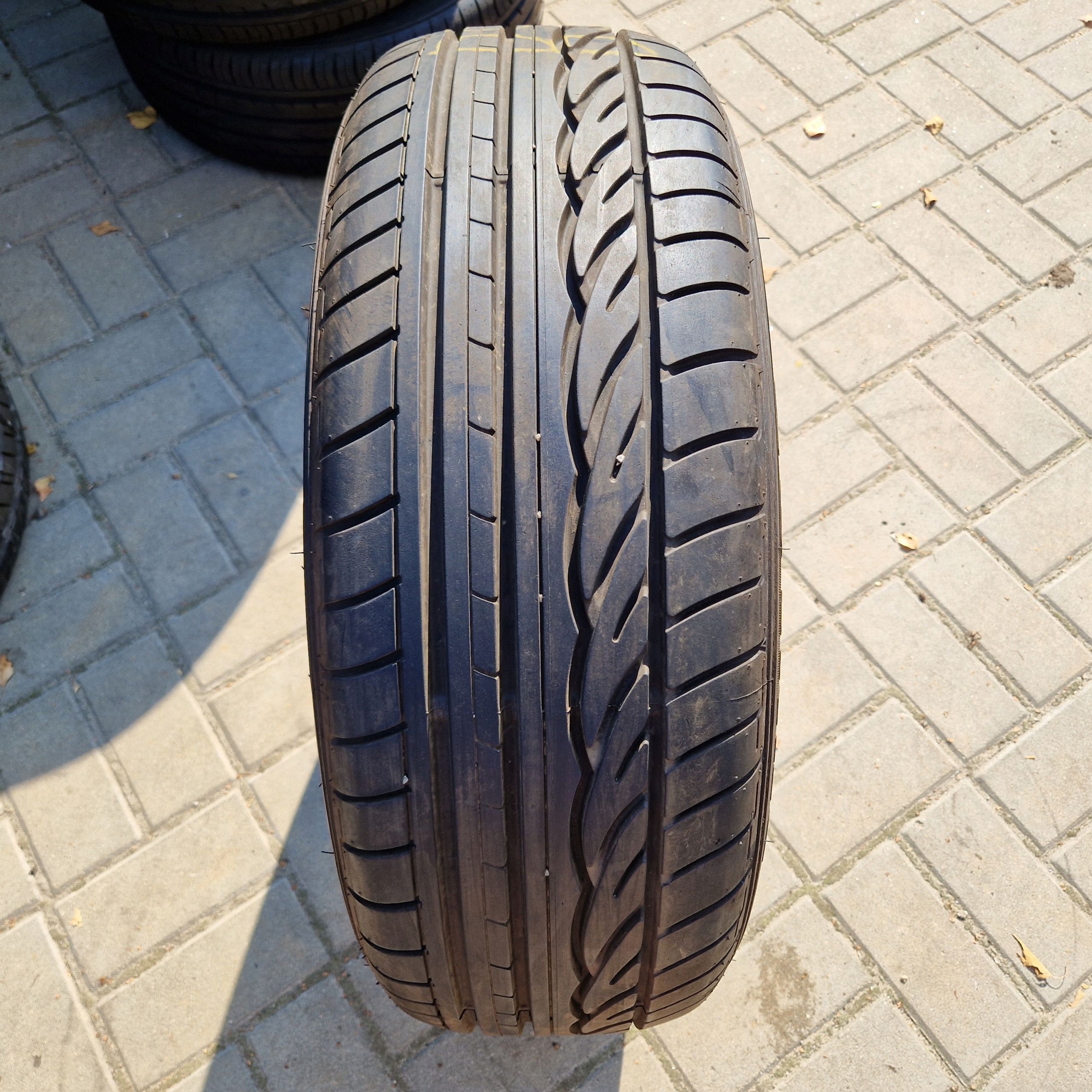 Dunlop SP Sport 01 215/60R16 95V 7,5mm 1X