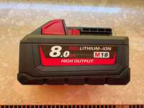 Bateria typu milwaukee M18 8AH nowa duża porządna bateria