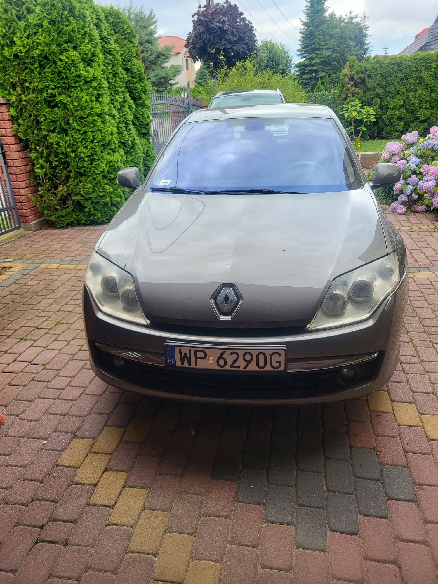 Sprzedam renault laguna 3   2.0 d