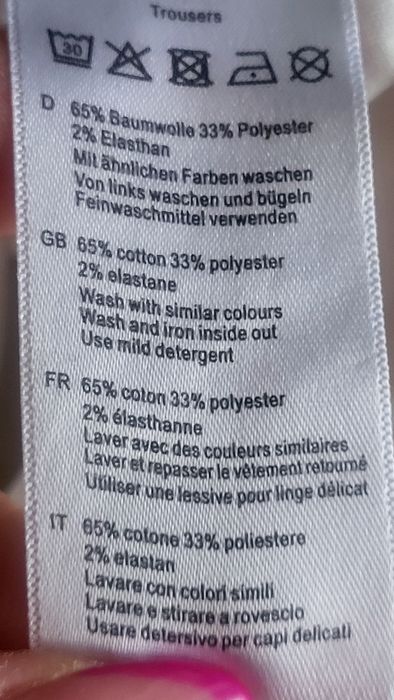 Spodnie cygaretki w pepitkę,46