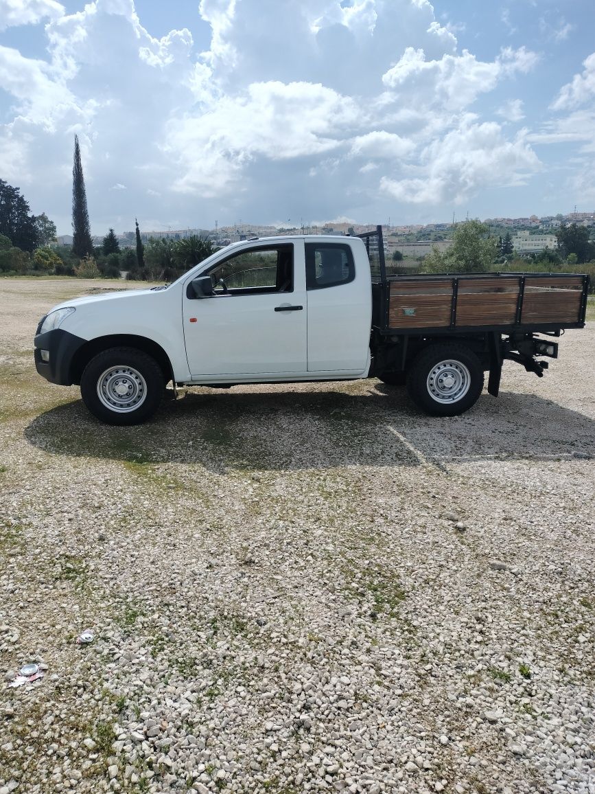 Isuzu D max 2.5 4x4