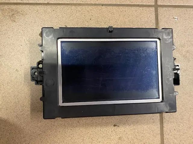 WYŚWIETLACZ MONITOR NAWIGACJI MERCEDES W172 A1729011402