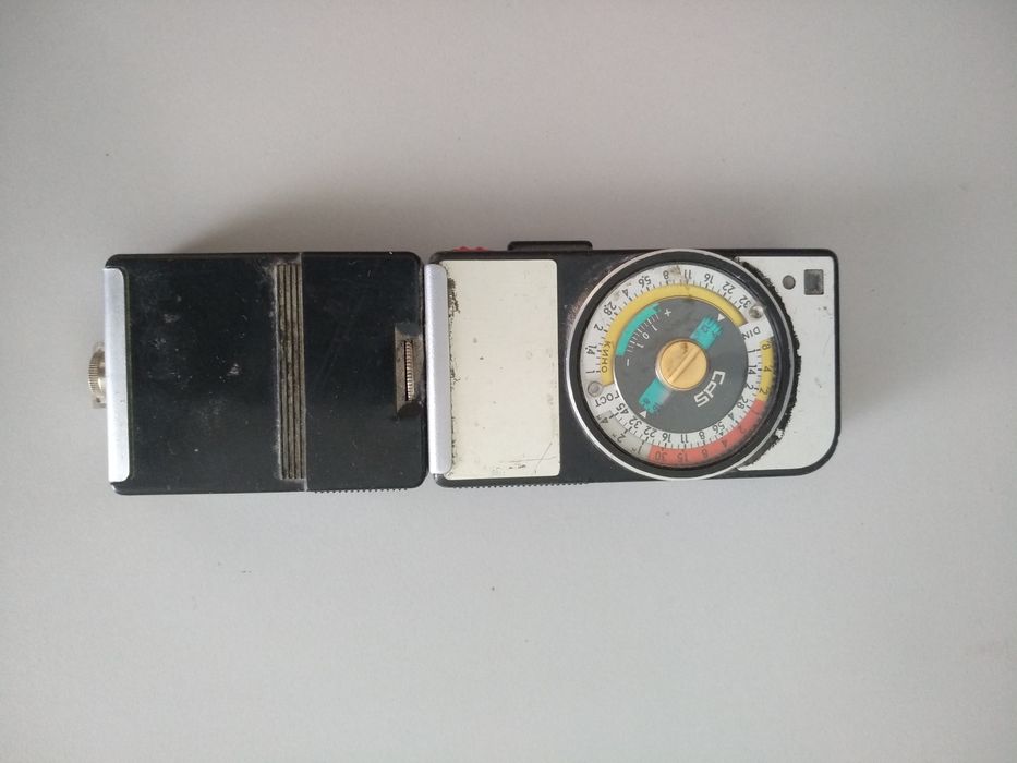 Фотоекспонометр на батарейках