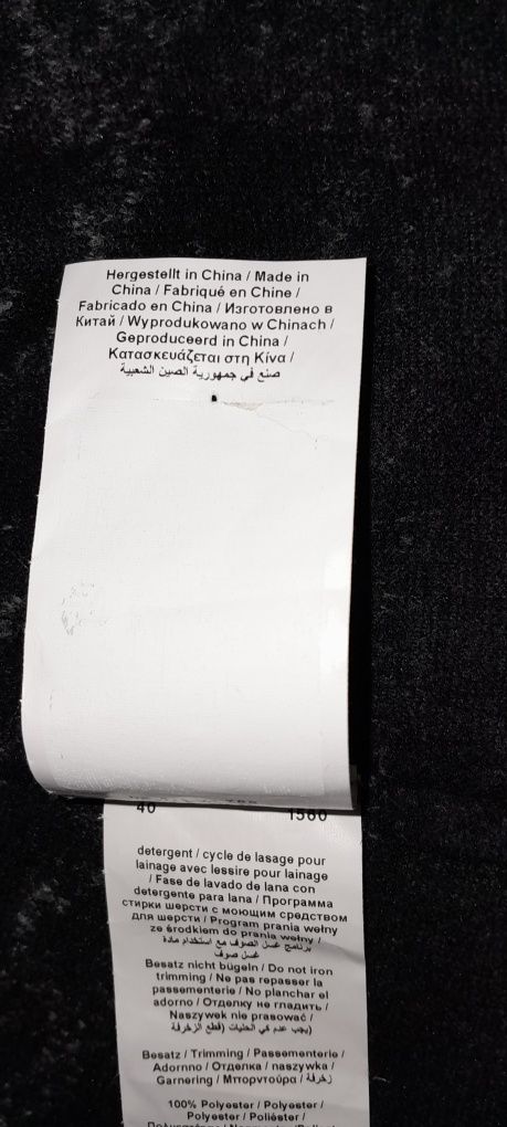 Новий шерстяний жакет в принт гусячу лапку на замочку