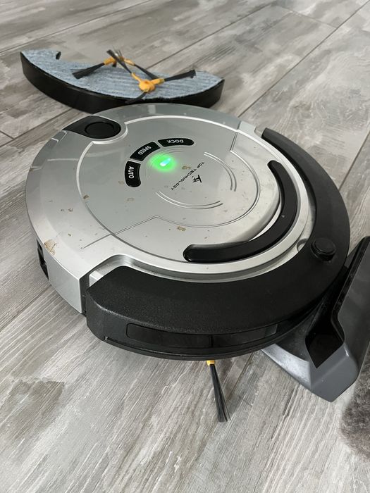 Робот пилосос Top Technology