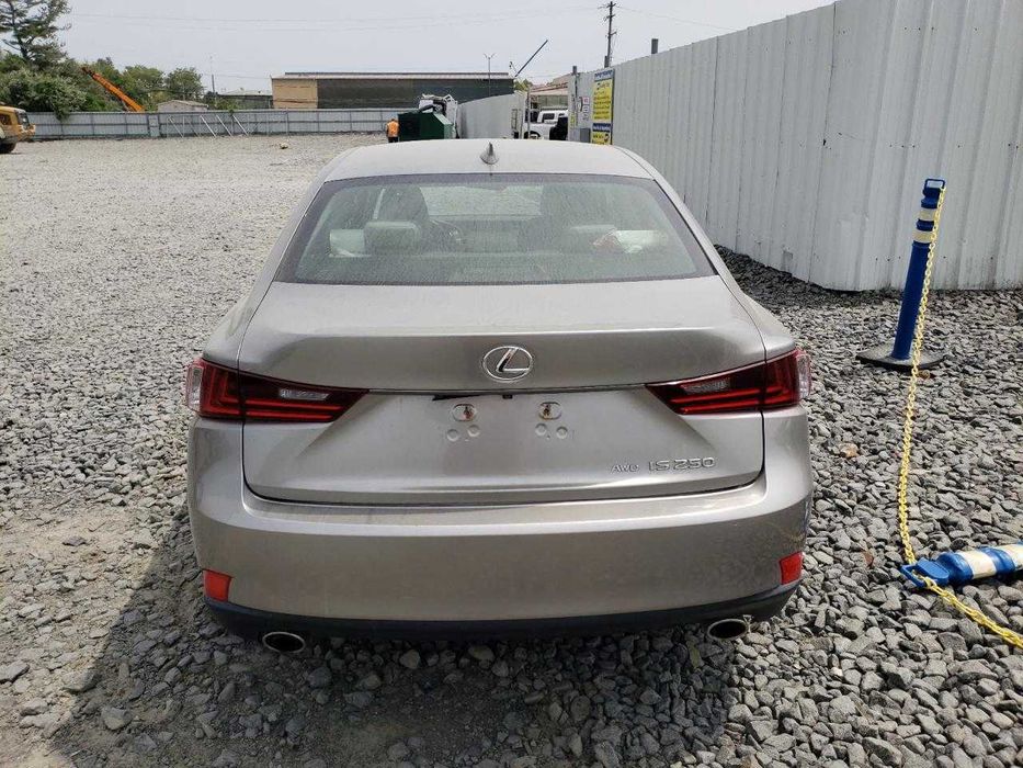 Lexus IS 250 2014
