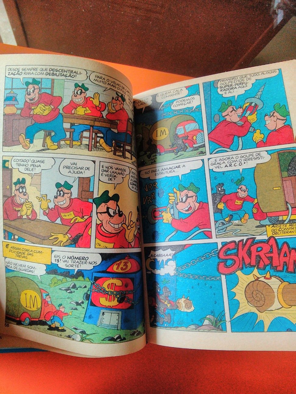 Livro Hiper Hiper Disney N° XIii