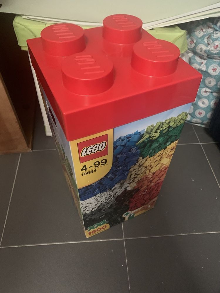 Caixa para armazenar Legos grande (sem legos)