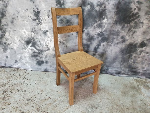 Krzesła dębowe drewniane