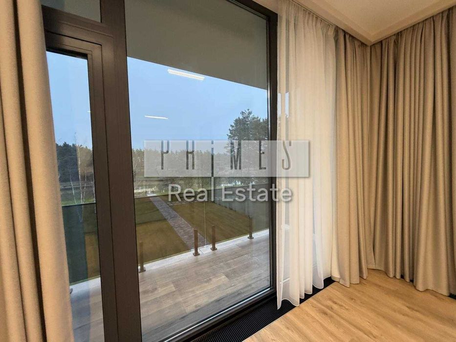 Продаж ксклюзивнийого маєтку  1200м2 КМ Riviera Village (Вишгород)